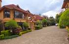 5 Bed Townhouse with En Suite at Lavington Green - 1