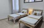 3 Bed Apartment with En Suite at As154 - 7