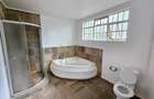 4 Bed Townhouse with En Suite in Spring Valley - 5