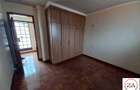 Serviced 3 Bed Apartment with En Suite at Riverside Drive - 3