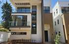 4 Bed Villa with En Suite in Lavington - 7