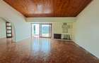 4 Bed House with En Suite at Rosslyn - 8