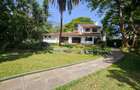 5 Bed House with En Suite in Runda - 8