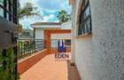 5 Bed Townhouse with En Suite in Lavington - 13