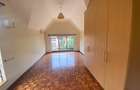 5 Bed Townhouse with En Suite in Lavington - 9