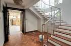 5 Bed Townhouse with En Suite in Lavington - 14