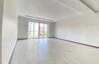 3 Bed Apartment with En Suite at Parklands - 10