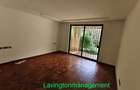 5 Bed House with En Suite at Lavington Green - 8