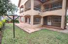 4 Bed House with En Suite at Rosslyn Lone Tree - 11