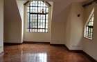 4 Bed Townhouse with En Suite at Kamhomes Villas - 12