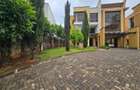 5 Bed Townhouse with En Suite at Lavington Green - 1