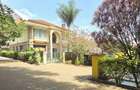 4 Bed Townhouse with En Suite at Brookside Drive - 13