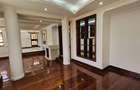5 Bed House with En Suite in Runda - 13