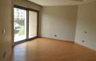 3 Bed Apartment with En Suite in Riverside - 8