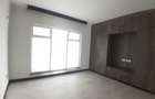 2 Bed Apartment with En Suite at Riverside Drive - 9