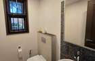 1 Bed House with En Suite in Spring Valley - 10
