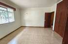 4 Bed Townhouse with En Suite in Lavington - 5