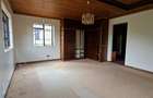 4 Bed House with En Suite in Runda - 12
