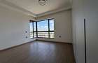 Serviced 3 Bed Apartment with En Suite in Riverside - 7