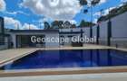 5 Bed House with En Suite in Nyari - 1