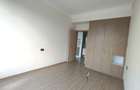 2 Bed Apartment with En Suite in Riverside - 11