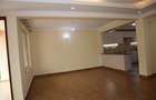 4 Bed Villa with En Suite at Near Gateway Mall - 7