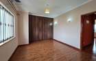 2 Bed Apartment with En Suite at Kilimani - 12