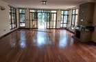 6 Bed Townhouse with En Suite in Kitisuru - 12