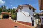 5 Bed House with En Suite at Off Un Avenue - 18