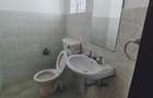 3 Bed House with Garden in Dennis Pritt - 9