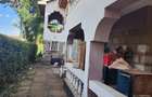5 Bed House with En Suite at Safari Park Avenue Road - 6