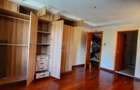 5 Bed Townhouse with En Suite in Lavington - 12
