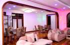 6 Bed House with En Suite in Garden Estate - 8