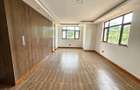 5 Bed House with En Suite at Kyuna - 3