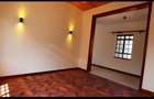 5 Bed Townhouse with En Suite in Lavington - 2