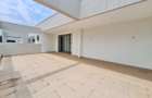 5 Bed Townhouse with En Suite at Lavington - 6