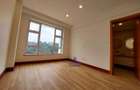 2 Bed Apartment with En Suite at City Park Drive - 7