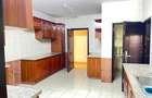 5 Bed Townhouse with En Suite in Lavington - 7