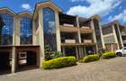 5 Bed Townhouse with En Suite at Lavington Green - 3