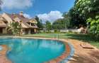 5 Bed House with En Suite in Runda - 8