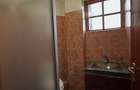 4 Bed House with En Suite in Runda - 16
