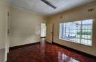 Commercial Property with Parking in Kilimani - 5