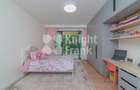 5 Bed Townhouse with En Suite in Redhill - 13