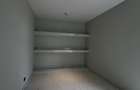 6 Bed House with En Suite in Nyari - 15