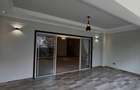 3 Bed Apartment with En Suite at Riverside Drive - 11