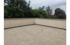 4 Bed Townhouse with En Suite in Parklands - 17