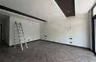 5 Bed Villa with En Suite in Nyari - 9