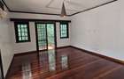 4 Bed Townhouse with En Suite at Lavington Green - 10