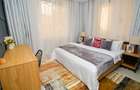 Serviced 2 Bed Apartment with En Suite at 1St Ave - 5
