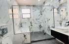 5 Bed Townhouse with En Suite at Lavington - 17